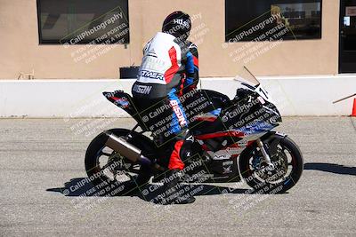 media/Aug-13-2023-CRA (Sun) [[1cfc37a6fb]]/Race 6 1000 Supersport/Grid Shots/